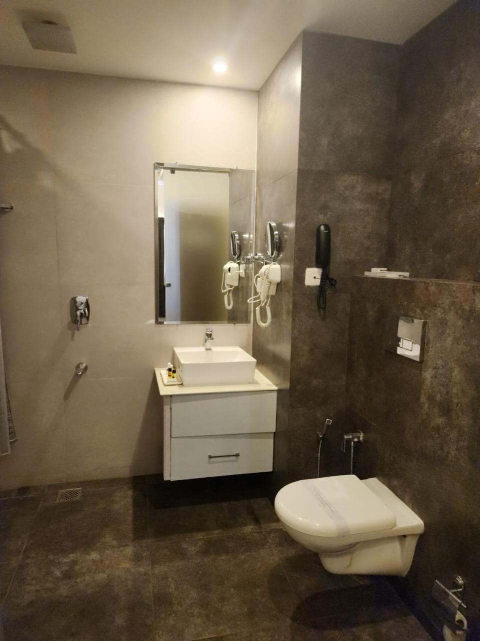 Thanniyam Le Sanara Residency酒店 外观 照片